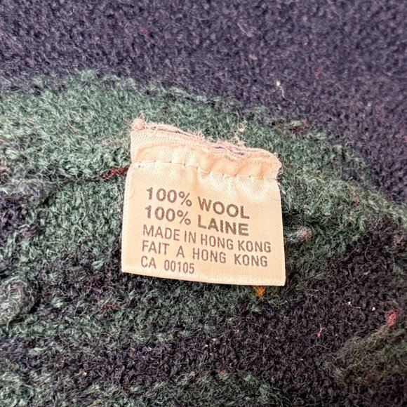 Vintage Graffiti 100% Wool Nordic Cardigan –Patterned Knit - Picture 9 of 10